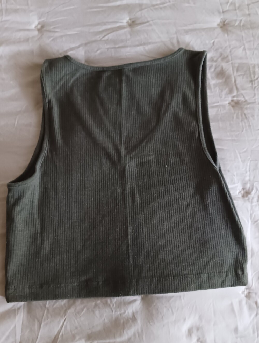 American Eagle Outfitters Olive Ribbed V-Neck Crop Tank Top - Picture 3 of 3